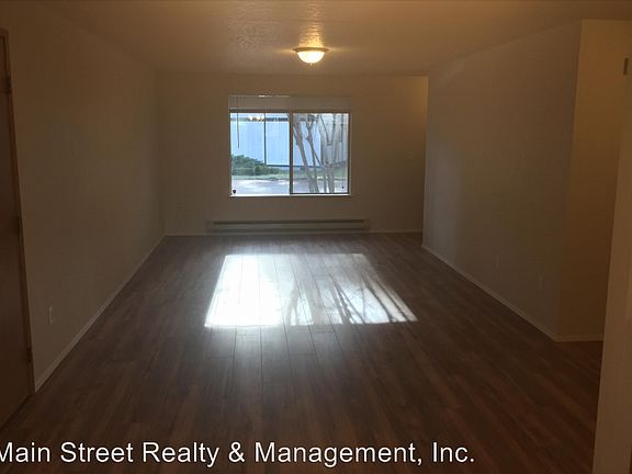 5th image of 19212 5th Ave E #C