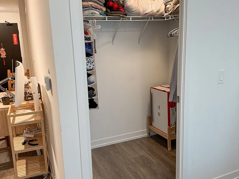 60 Shuter St #202 — Photo 9
