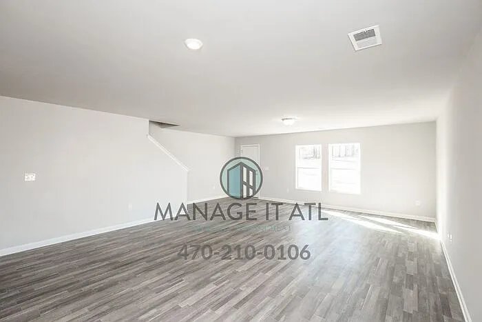 204 Indian River Dr — Photo 10