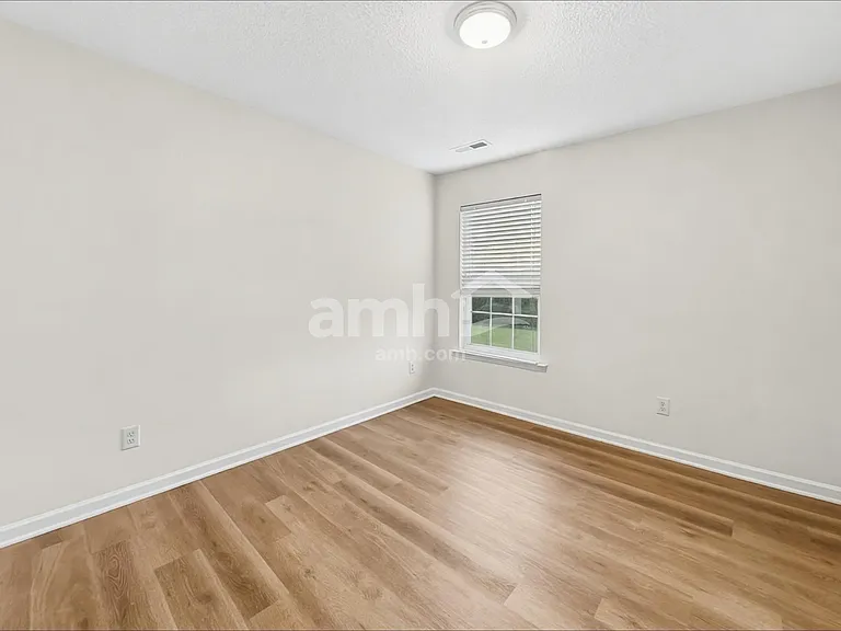 2714 Dandelion Dr — Photo 14