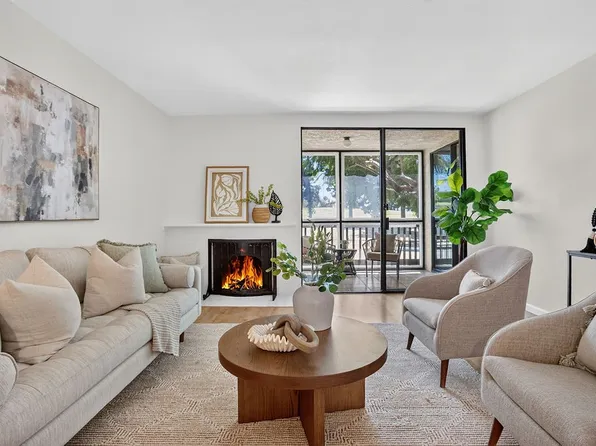 4835 E Anaheim St APT 105, Long Beach, CA 90804