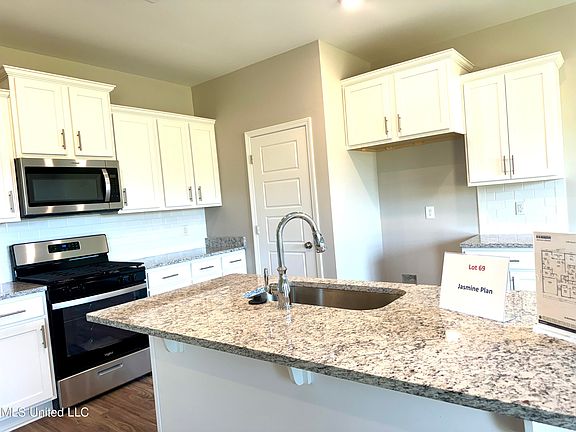 5th image of 222 Serenity Lake Dr