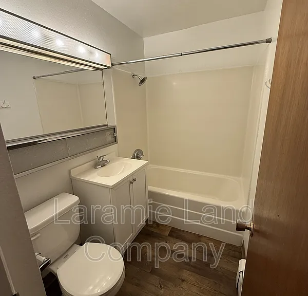 1609 E Baker St #1 — Photo 4
