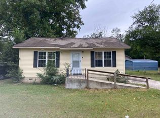 225 Evergreen St, Warner Robins, GA 31093