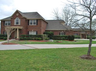 3510 Pembrooke Dr, Richmond, TX 77406