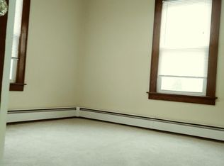 16 Summer St, Enfield, CT 06082