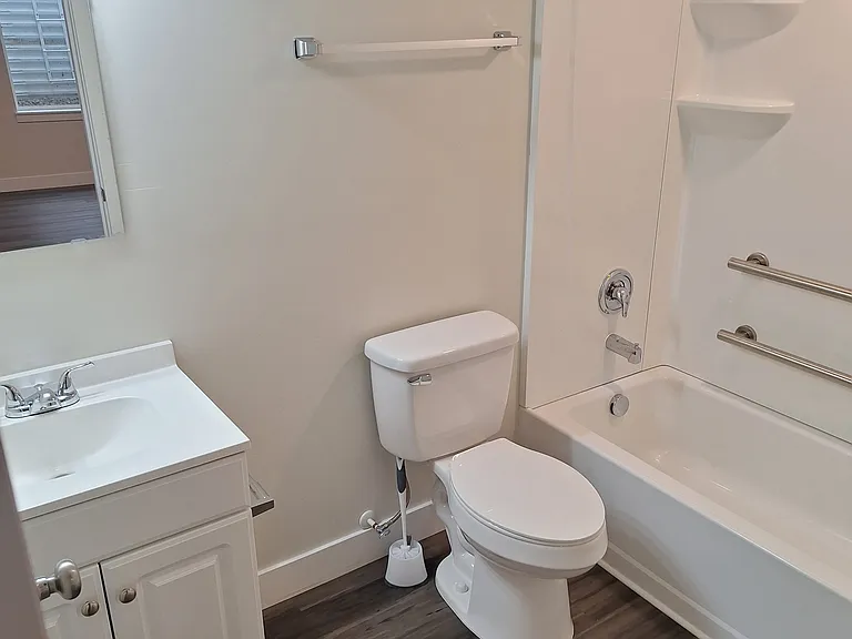 808 E Newfield Dr — Photo 14