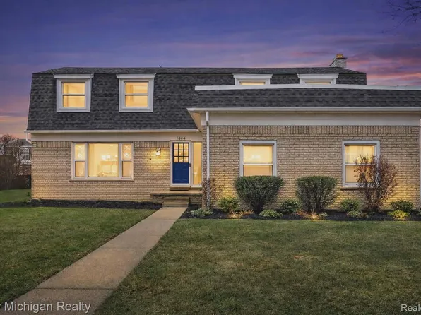 1804 Baldwin Ct, Trenton, MI 48183