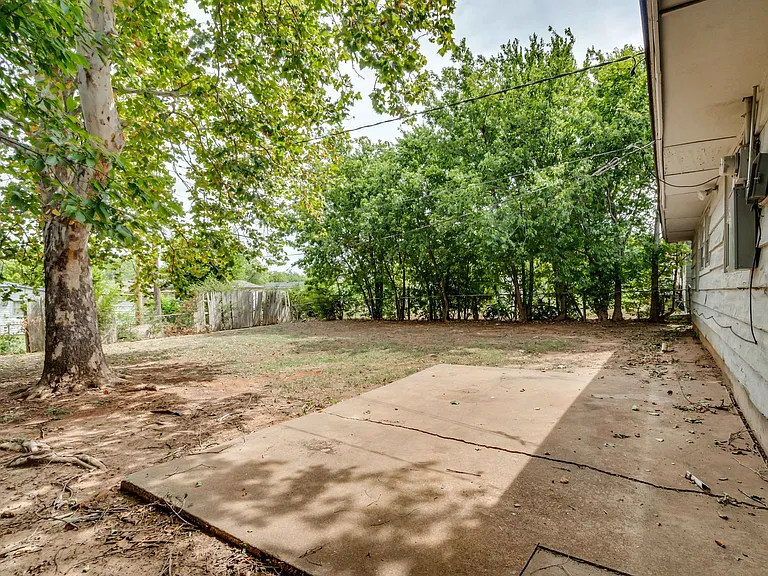 3005 SW 52nd Pl — Photo 39
