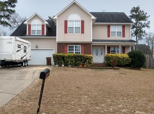 39 Person Ct, Spring Lake, NC 28390