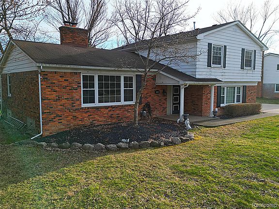 4th image of 4739 Quarton Rd