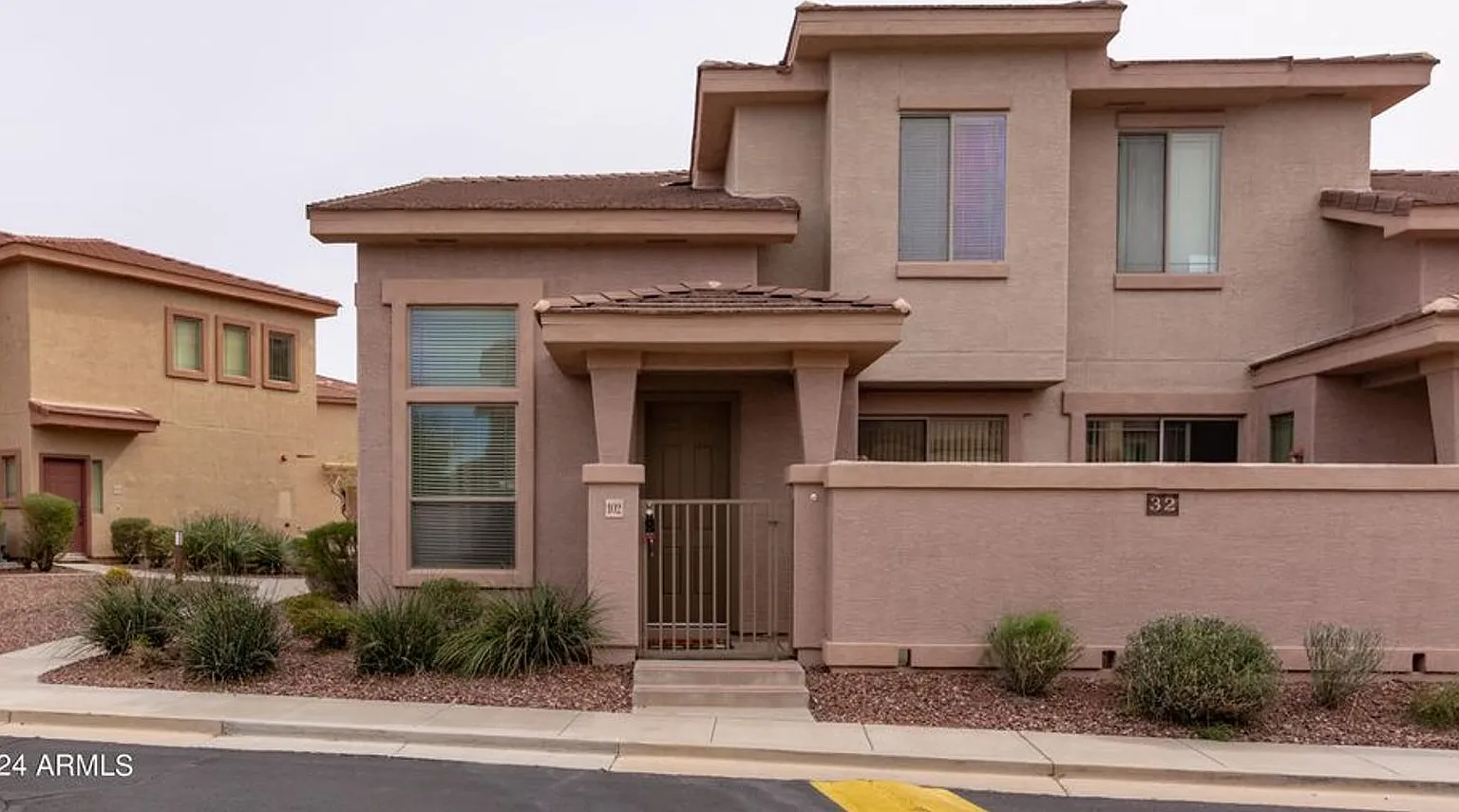 Gated Community Living in Anthem with Resort Amenities — Photo 1