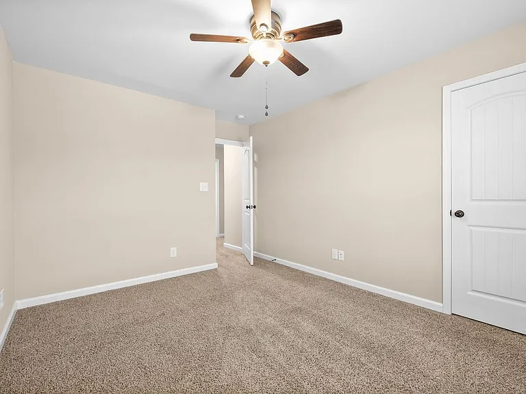 Rowand Ct - 310 — Photo 19