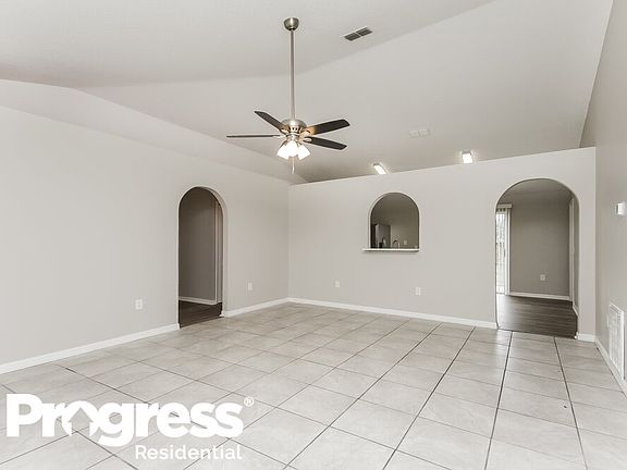 4th image of 208 Magellan Dr