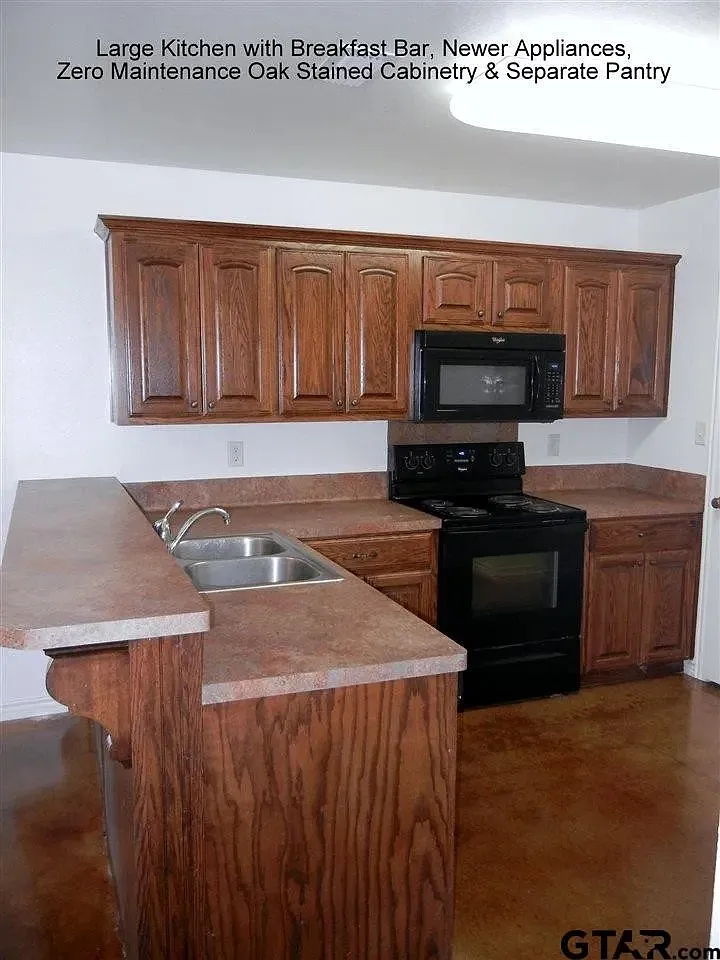 13363 country meadow duplex — Photo 2