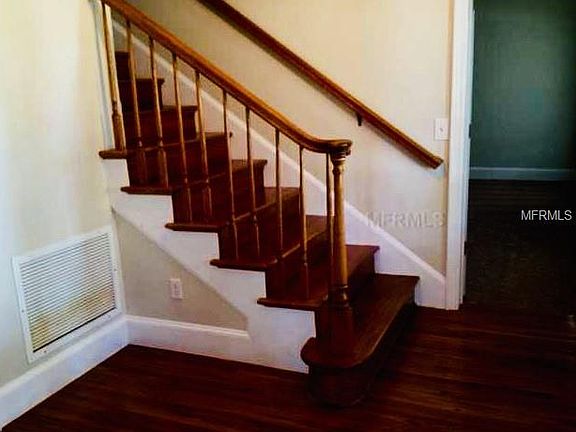 4th image of 11147 Skyway Dr