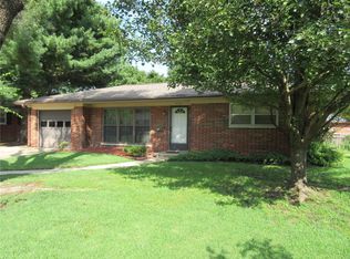 112 Brittany Ln, Belleville, IL