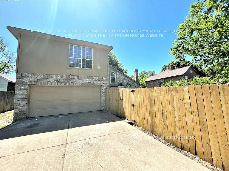 837 Twin Creek Dr — Photo 12