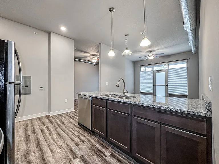 Uptown Lofts — Photo 9