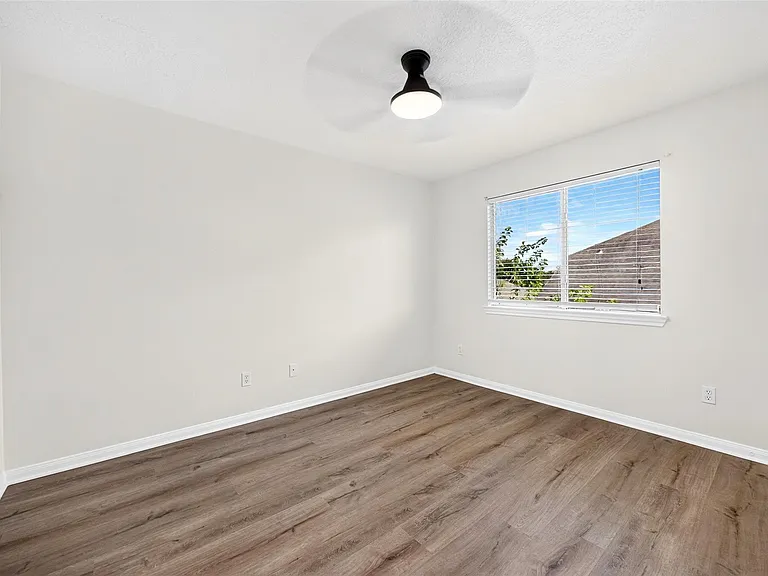 17243 Valemist Ct — Photo 28