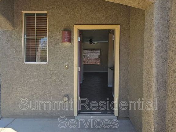 5th image of 5920 S Courtland Dr