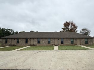 911 Thomas St #D, Paragould, AR 72450