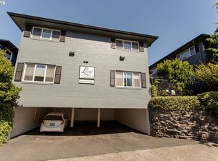 1827 NE Multnomah St, Portland, OR 97232