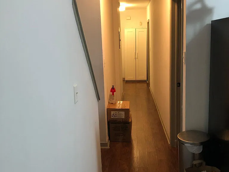 1835 N 33rd St #3F — Photo 6