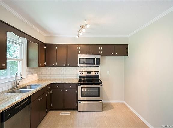2nd image of 4641 Balsam Ct