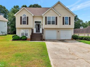 10478 Starling Trl, Hampton, GA 30228