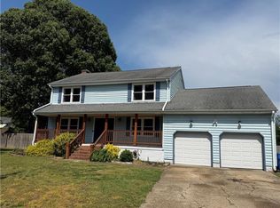 627 Emerald Ct, Chesapeake, VA 23320