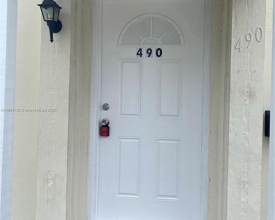 1st image of 490 NE 123rd St