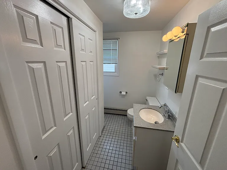 466 Chestnut St #2 — Photo 18