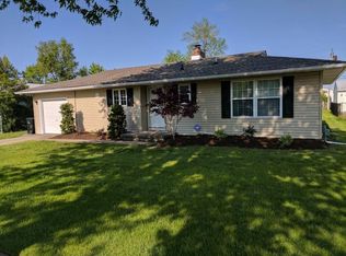 221 Avon Rd, Tonawanda, NY 14150