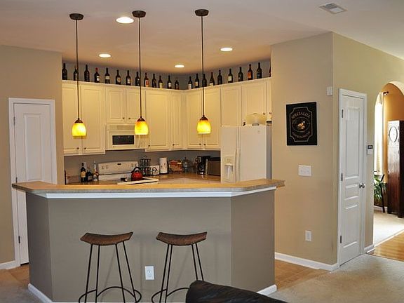 Kitchen area