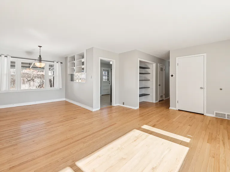 1102 N Star Dr — Photo 26