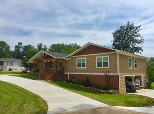 406 Isbill Rd, Chattanooga, TN 37419