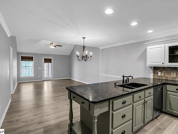 4th image of 134 Dove Haven Dr