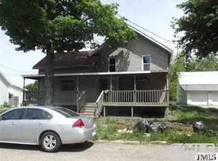 210 W Cherry St, Reading, MI 49274