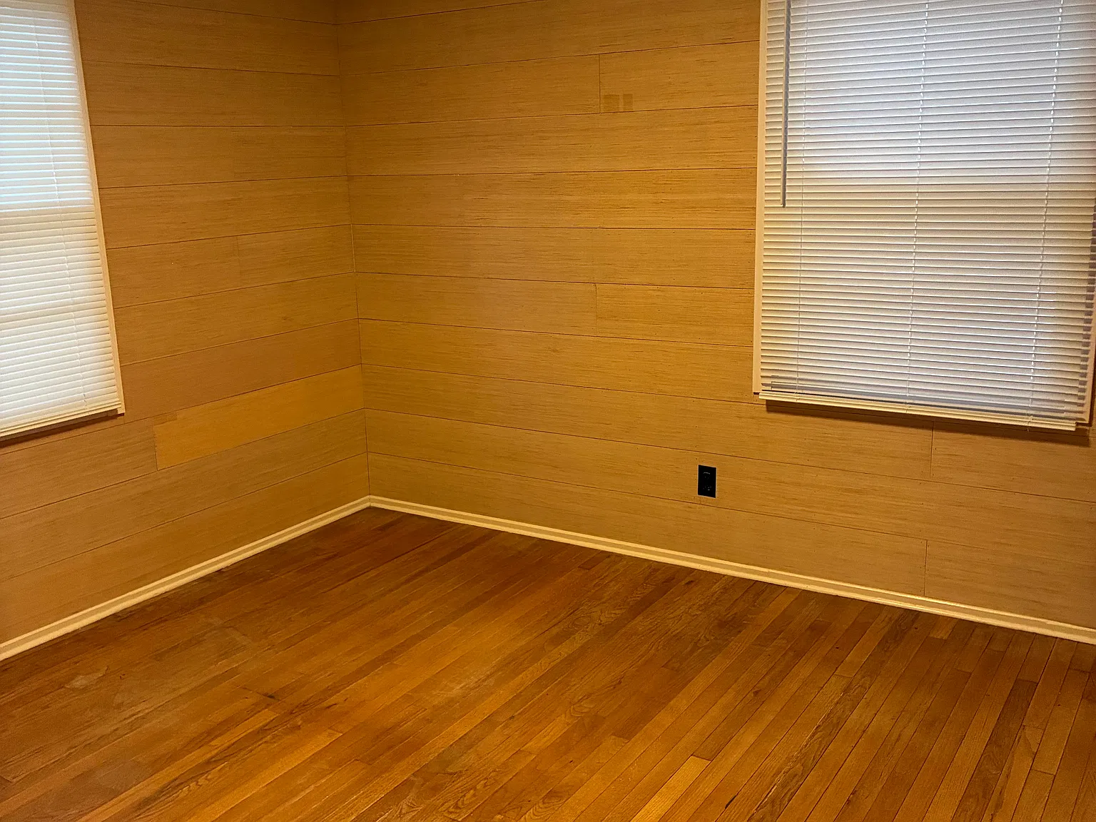 2 bed, 768 sqft, $1,000 — Photo 2