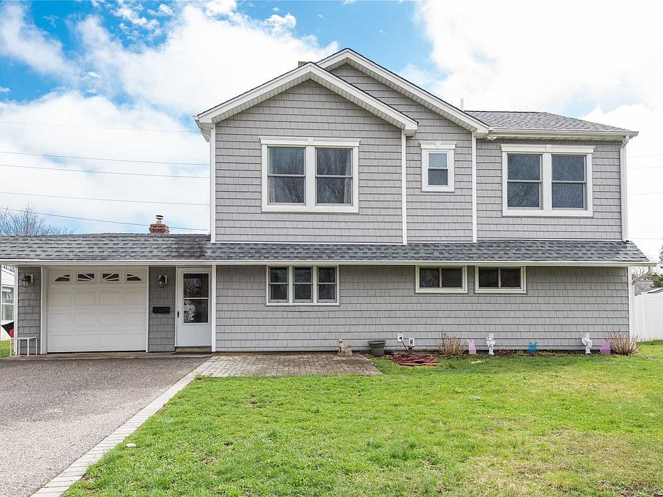 1st image of 31 Glow Ln