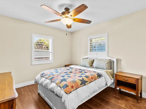 301 Granada St, Fort Pierce, FL 34949