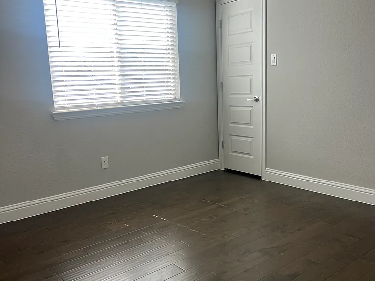 13244 Jonata St — Photo 39