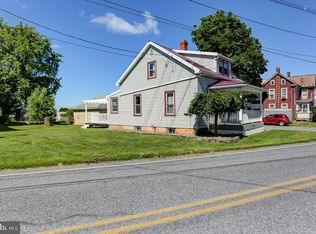 7471 Browns Mill Rd S, Chambersburg, PA 17202