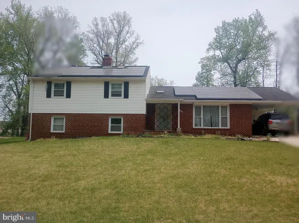 12215 Wimbleton St, Upper Marlboro, MD 20774