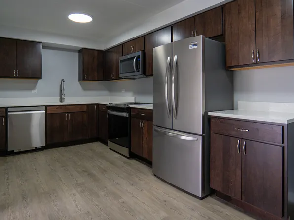 (undisclosed Address), Lansing, IL 60438