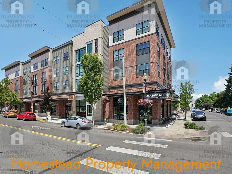 COME BE A PART OF THE MONMOUTH COMMONS EXPERIENCE! — Photo 2