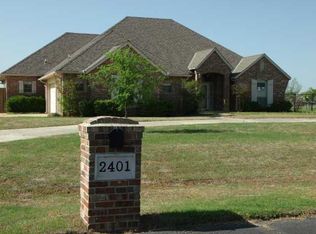 2401 Mission Ridge Dr, Edmond, OK 73025