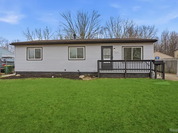 15527 Meadow St, Romulus, MI 48174