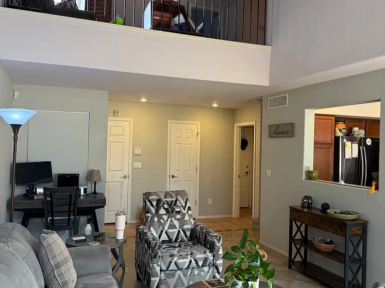 W Mango Dr — Photo 3